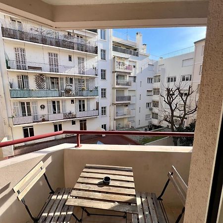 Studio Climatise, Cosy Et Calme Au Centre Ville Antibes Esterno foto